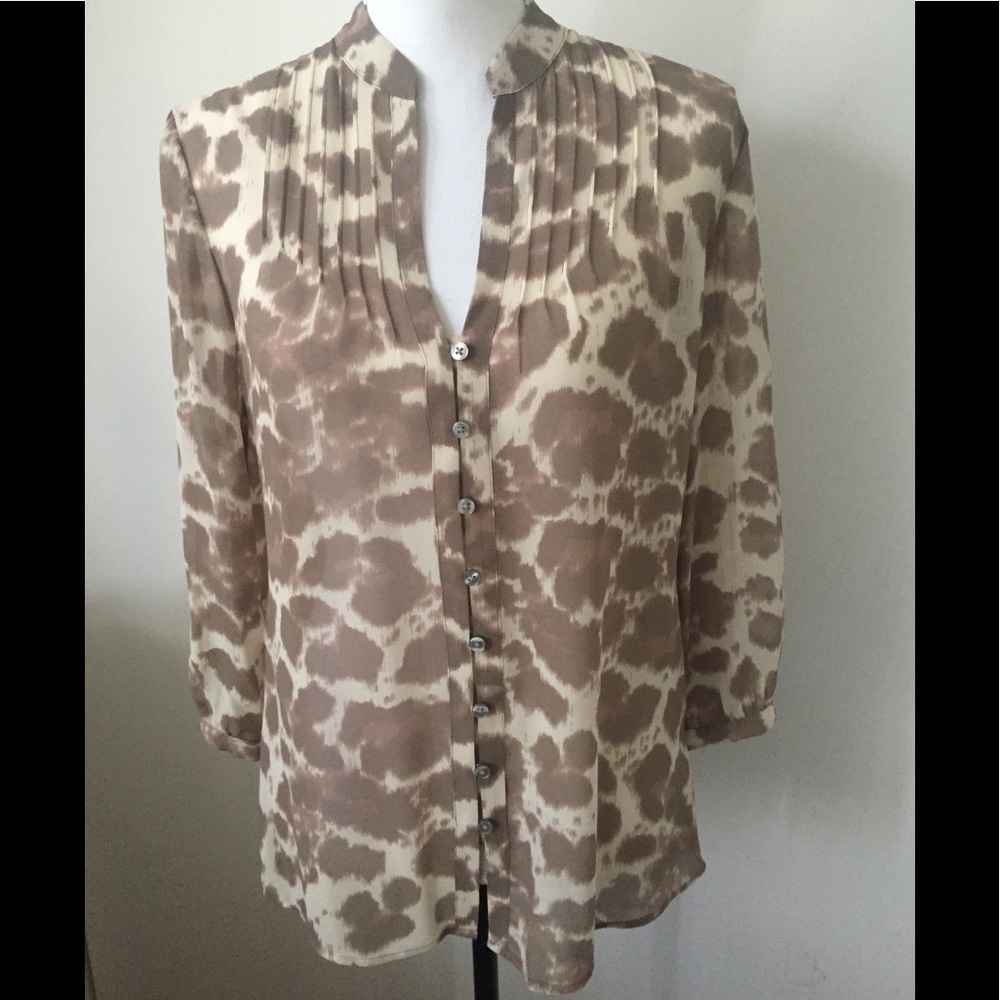 New banana republic blouse small